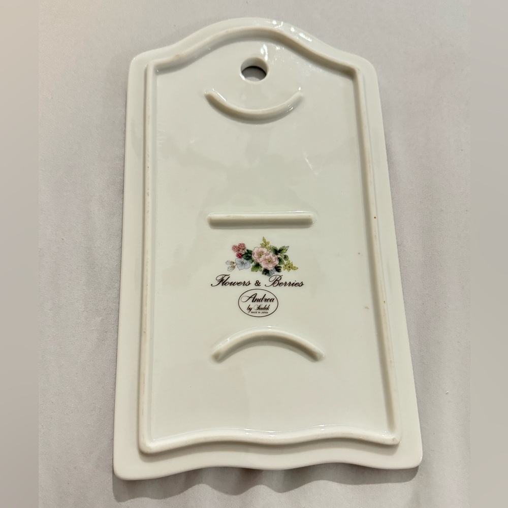 VTG Porcelain Cheese Board Flowers & Berries Andrea Sadek Cottage Trivet Decor - Picture 5 of 9
